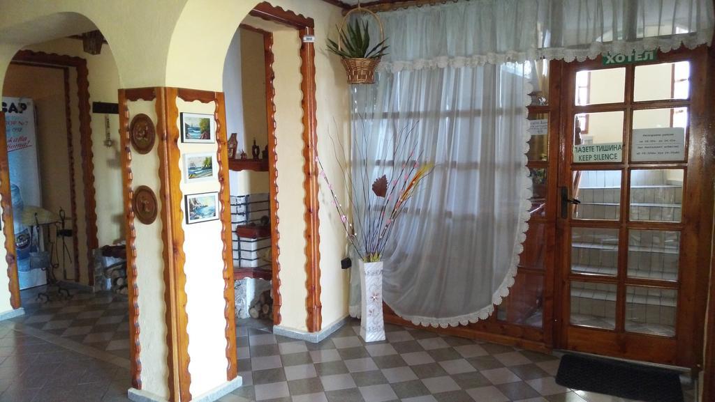 Stefan Family Hotel Kranevo Esterno foto